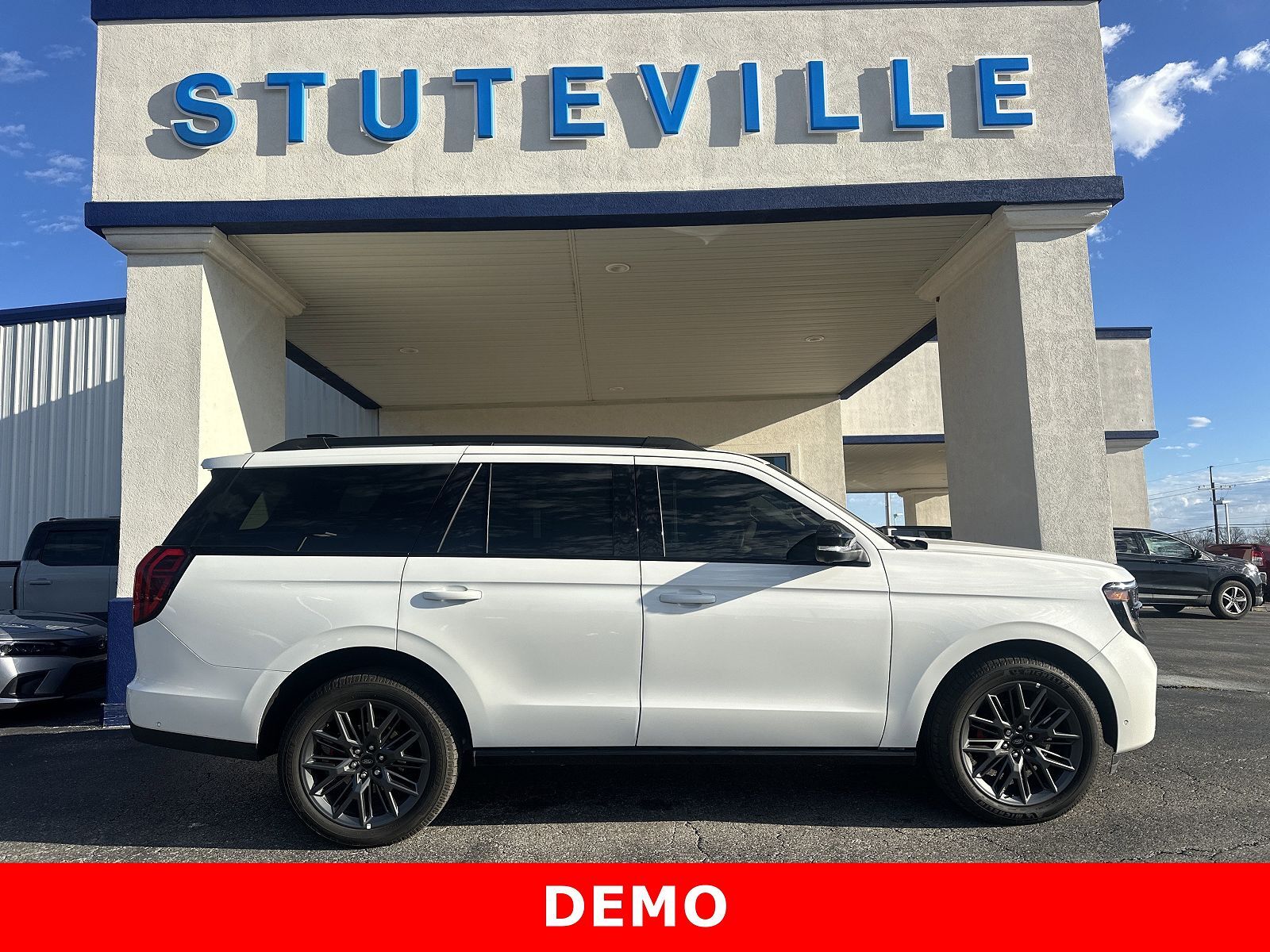 2025 FORD Expedition