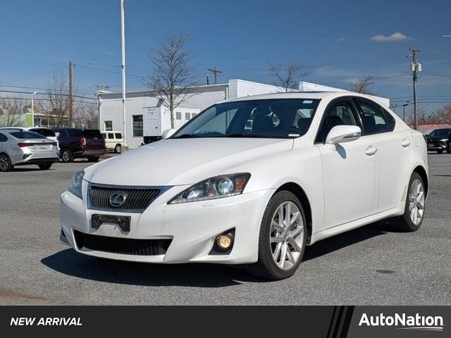 2013 LEXUS IS