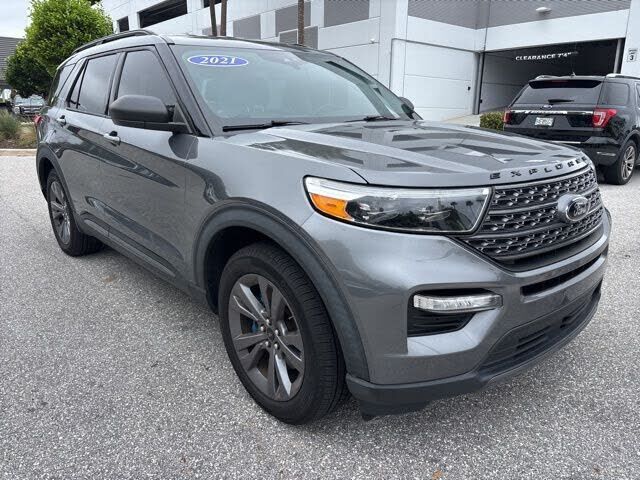 2021 FORD Explorer