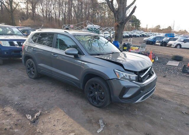 2024 VOLKSWAGEN Taos