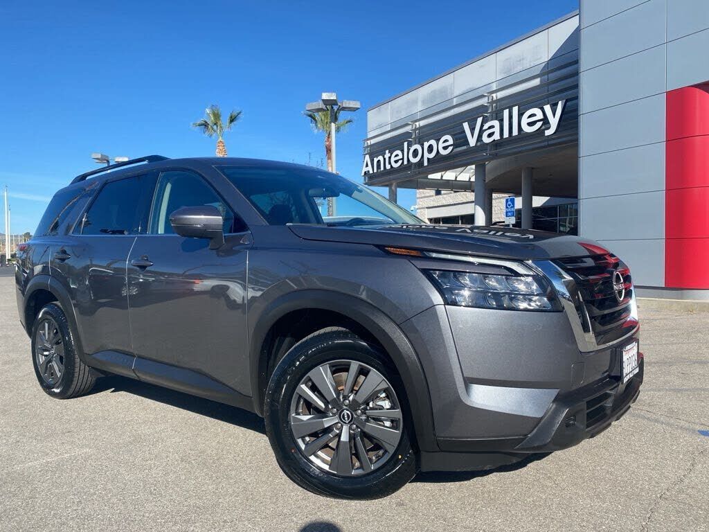 2024 NISSAN Pathfinder