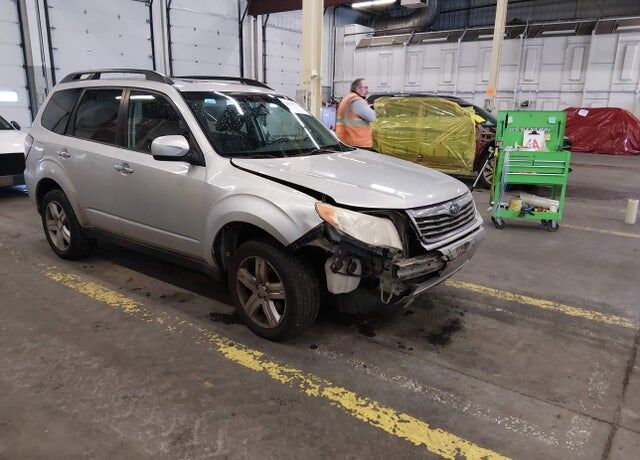 2010 SUBARU Forester