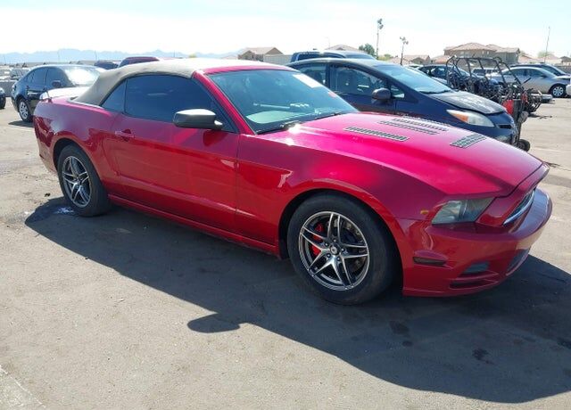 2013 FORD Mustang
