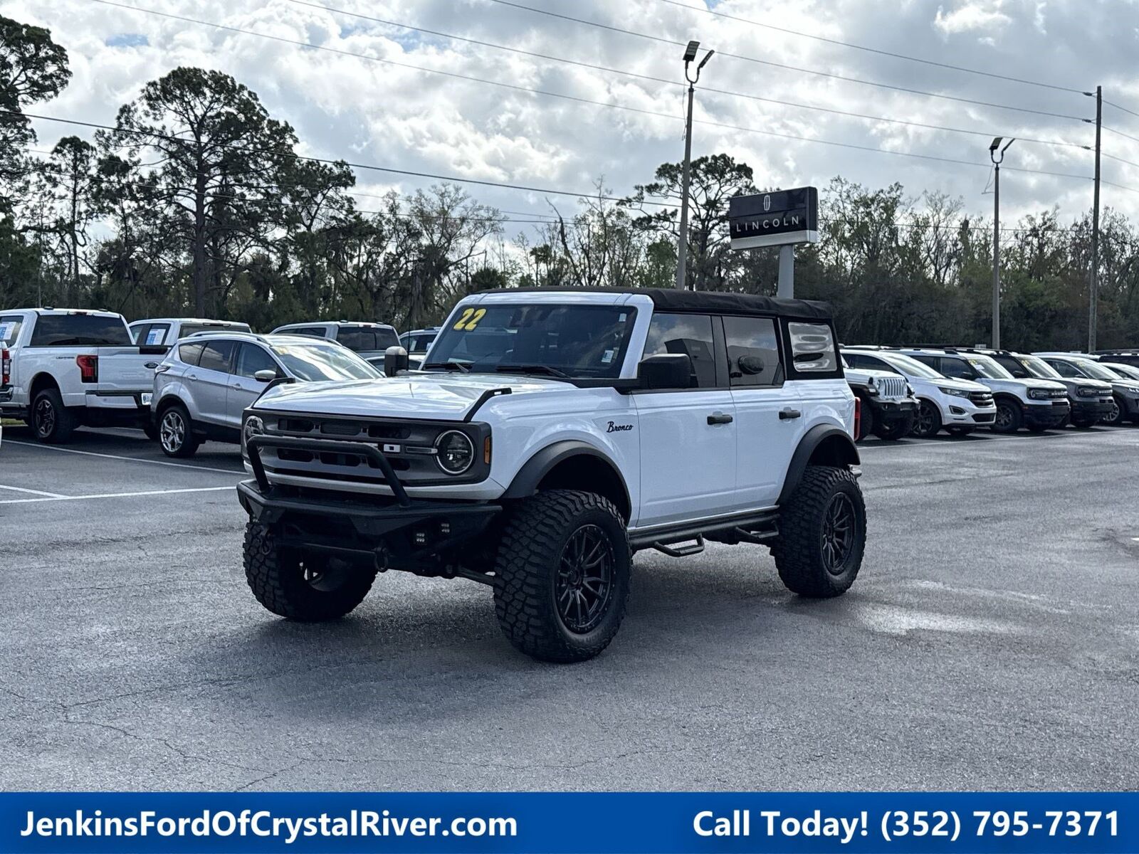 2022 FORD Bronco