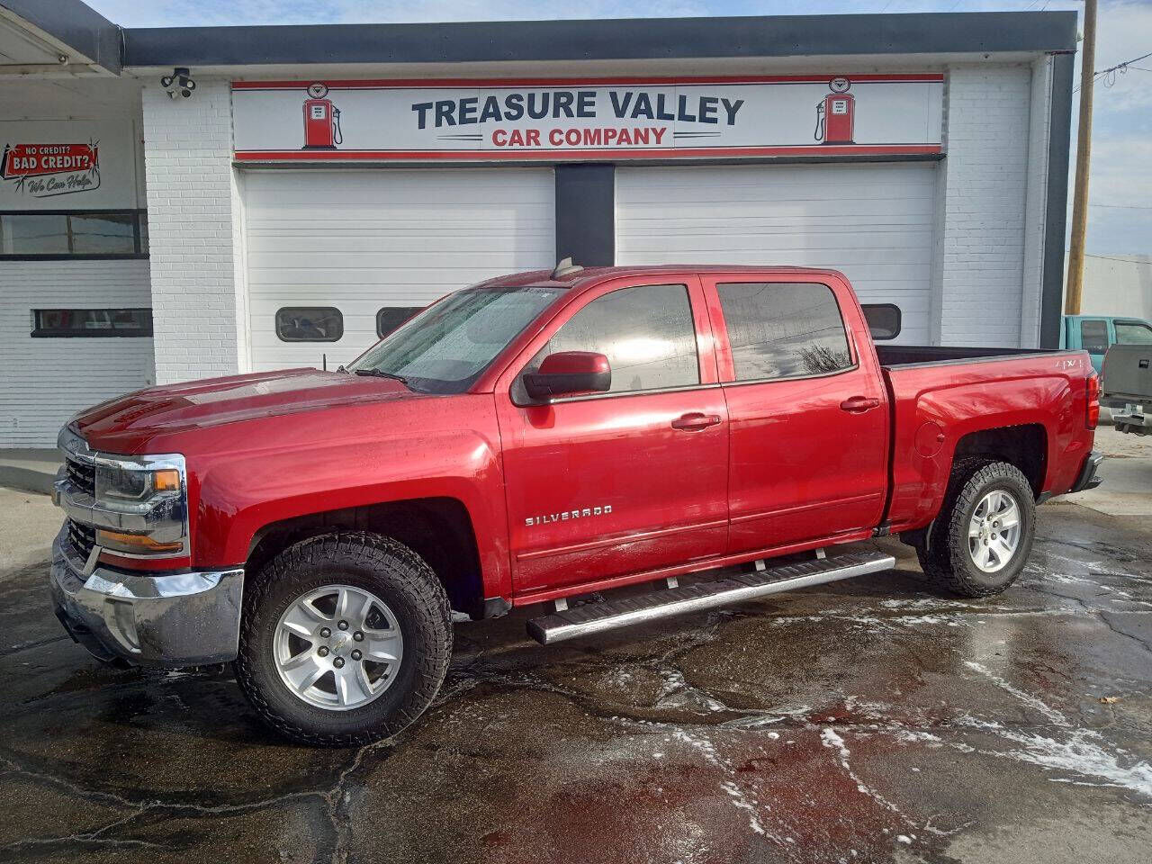 2018 CHEVROLET Silverado
