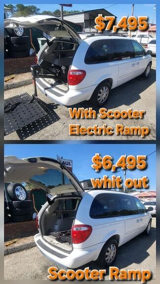 2006 CHRYSLER Town and Country