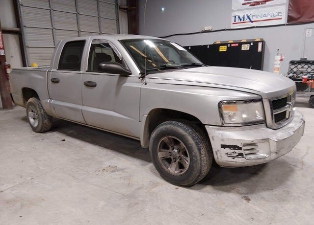 2008 DODGE Dakota