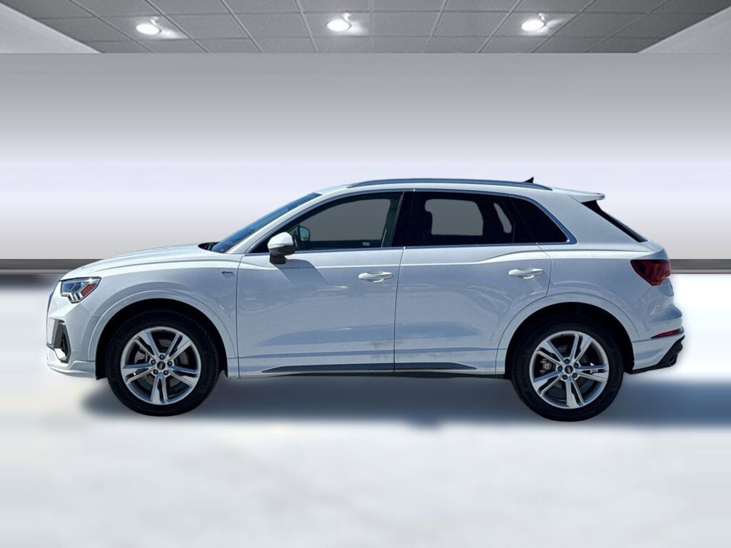 2023 Audi Q3