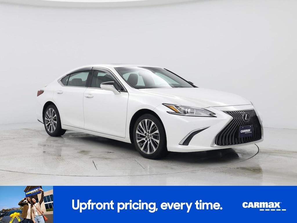 2020 LEXUS ES