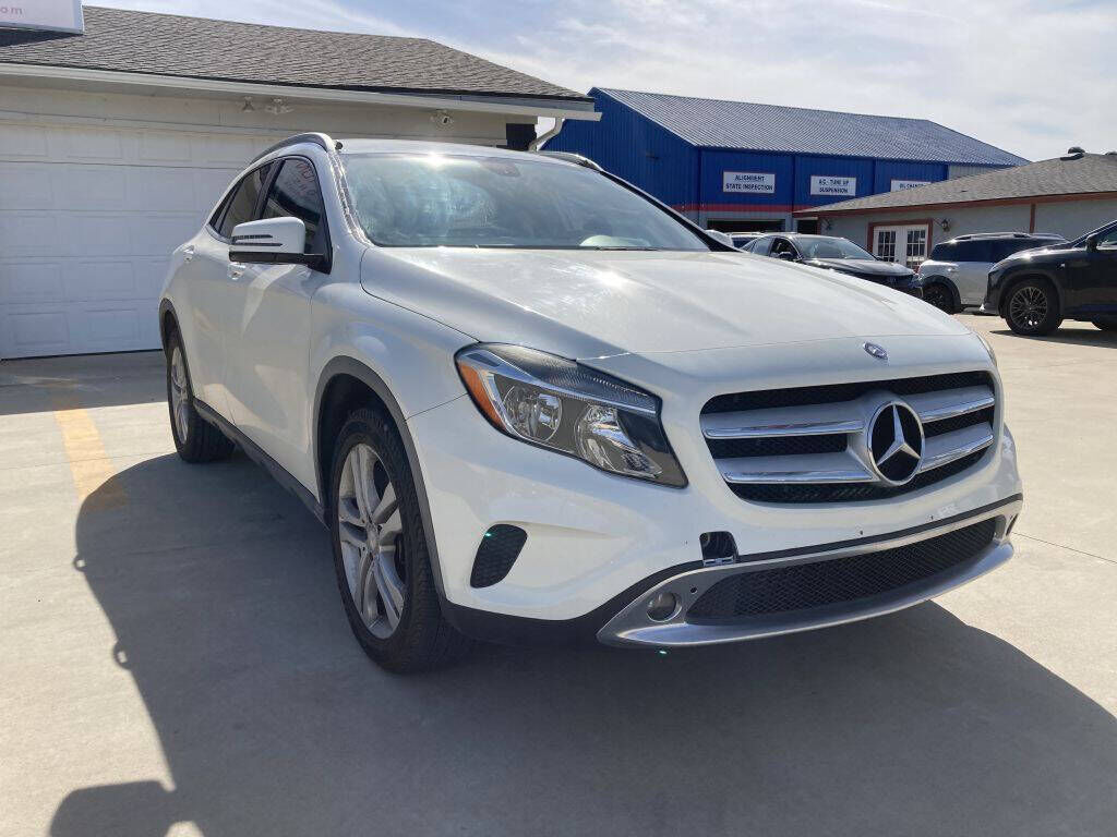 2015 MERCEDES-BENZ GLA-Class