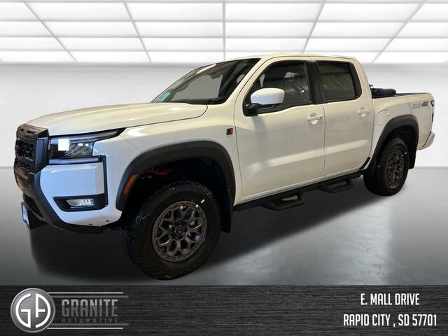 2026 NISSAN Frontier