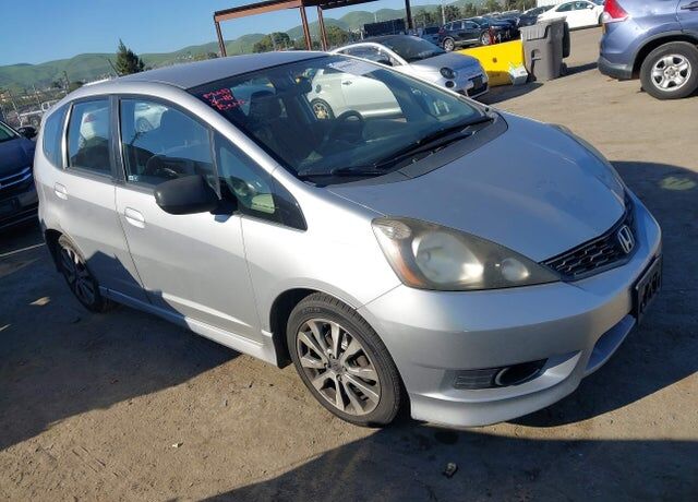 2012 HONDA Fit