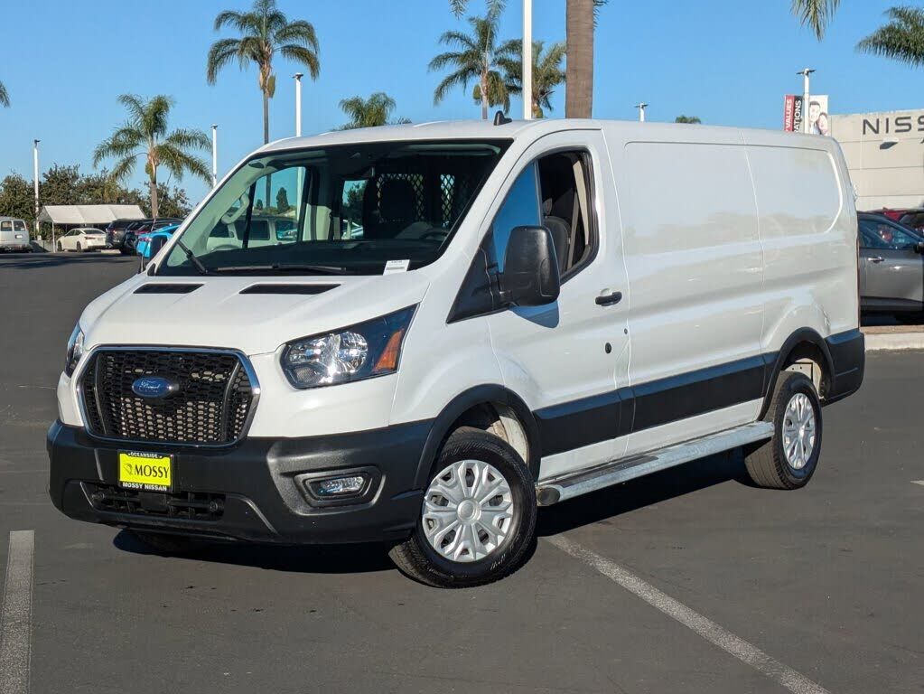 2024 FORD Transit