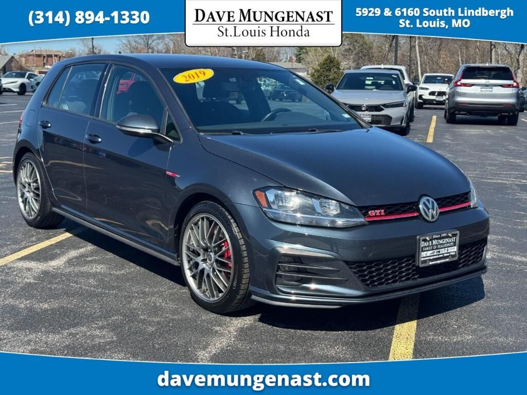 2019 VOLKSWAGEN Golf GTI