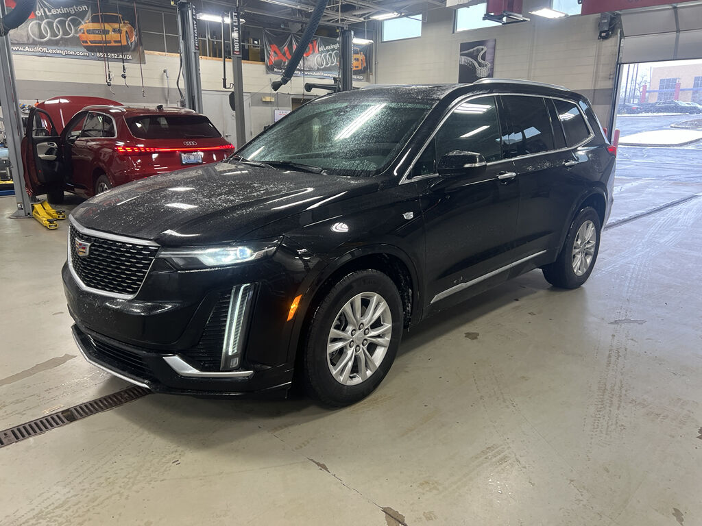 2025 CADILLAC XT6