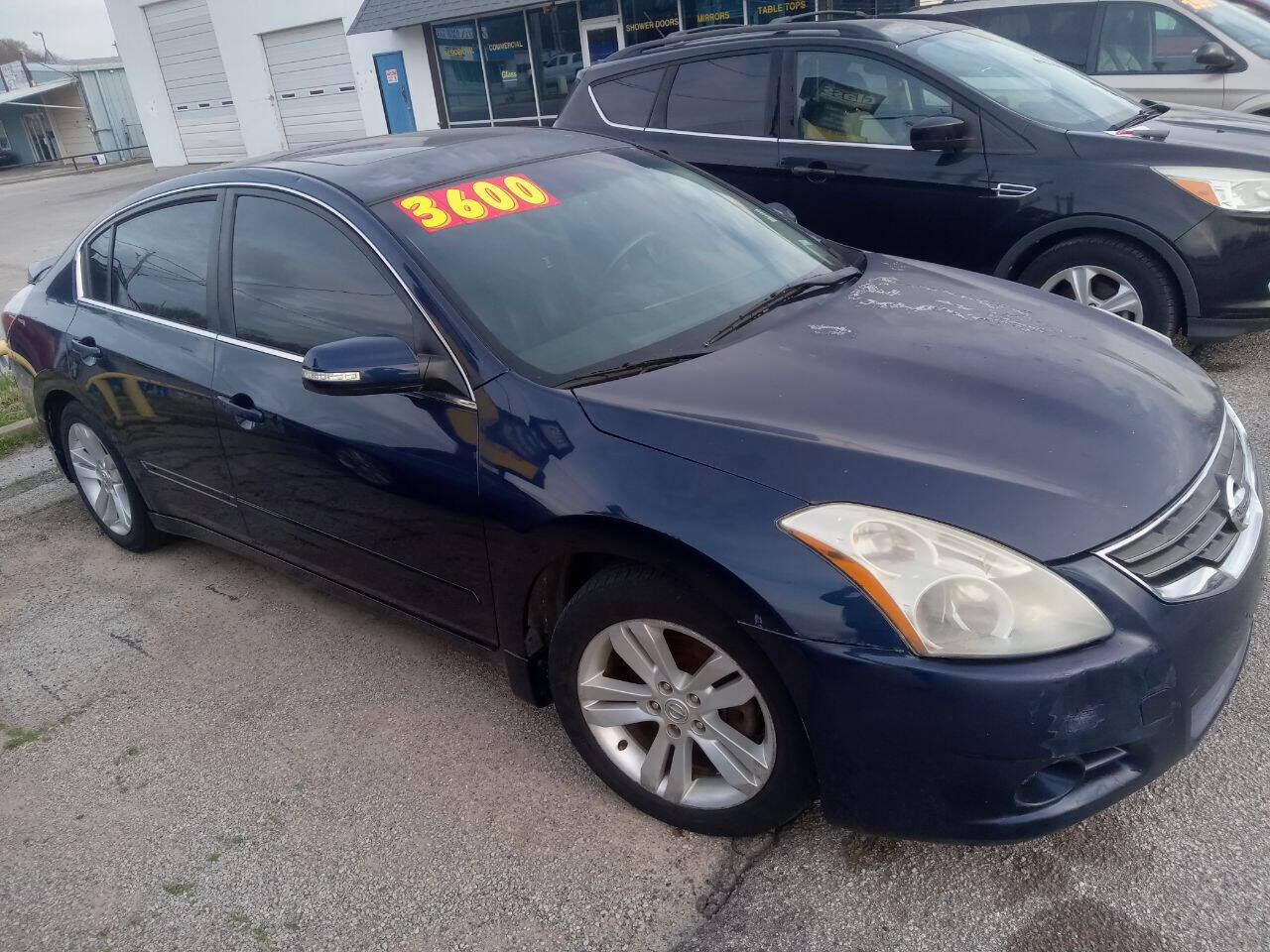 2012 NISSAN Altima
