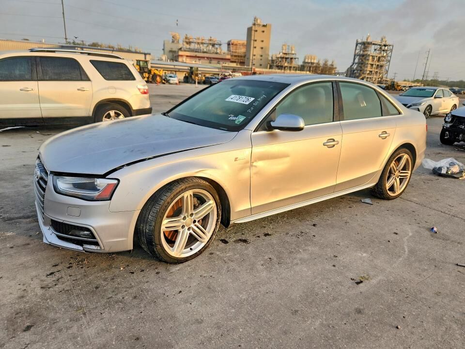 2015 AUDI A4