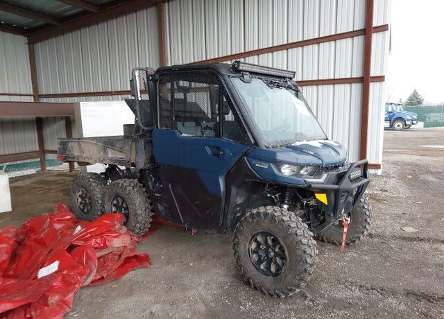 2026 CAN-AM Defender 6x6