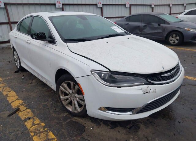 2016 CHRYSLER 200