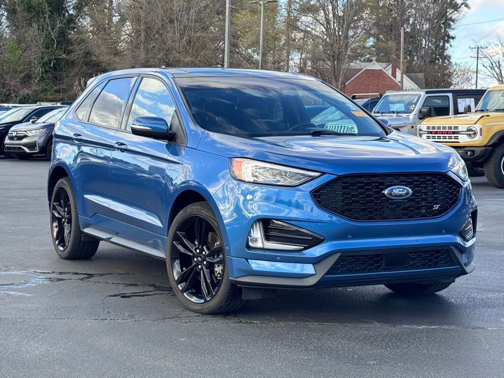 2019 FORD Edge