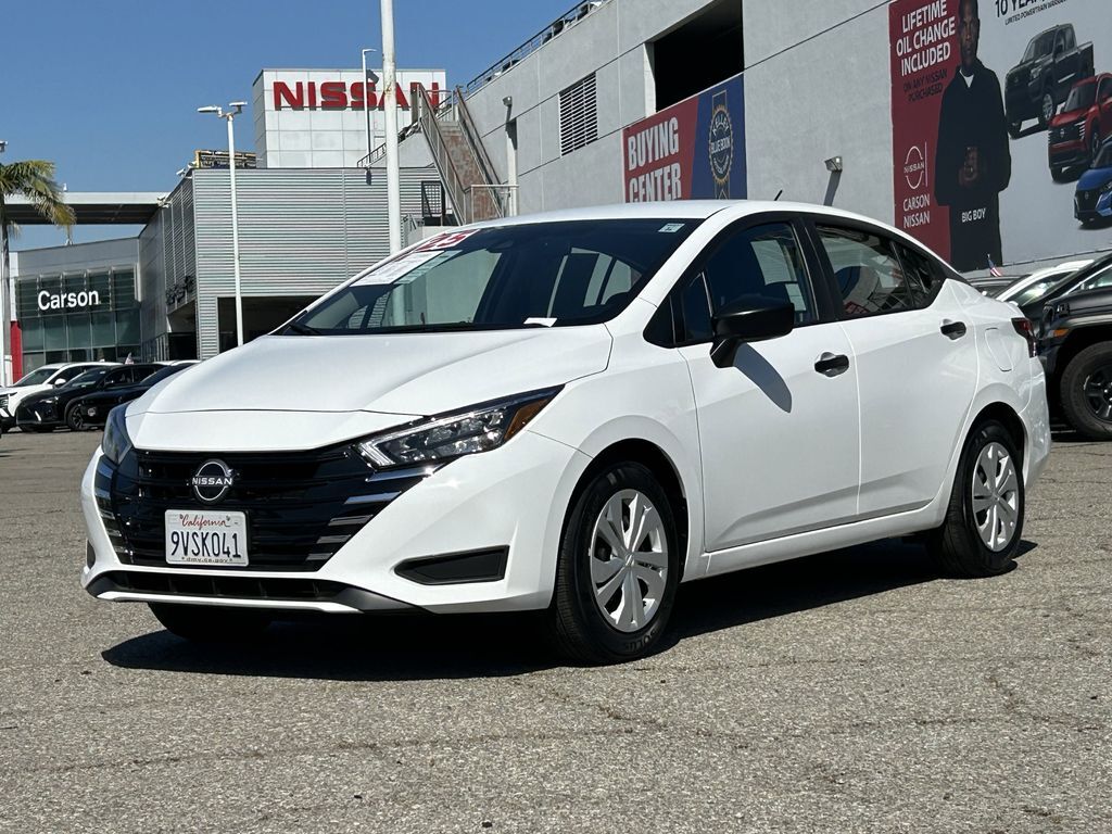 2025 NISSAN Versa