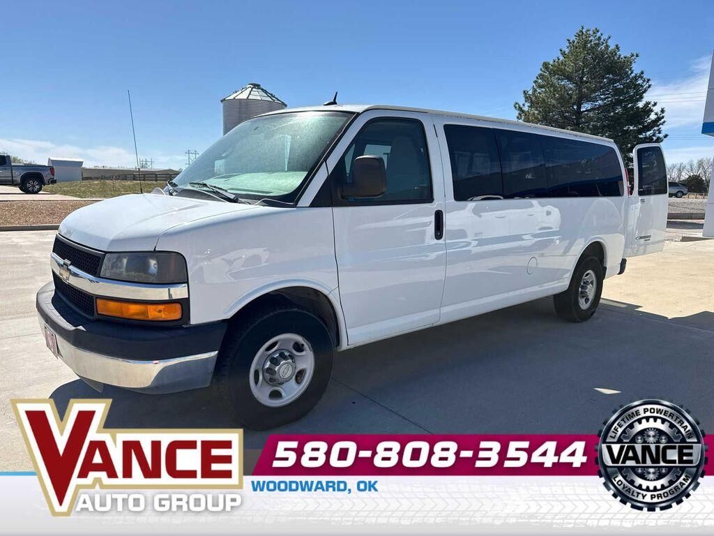 2013 CHEVROLET Express