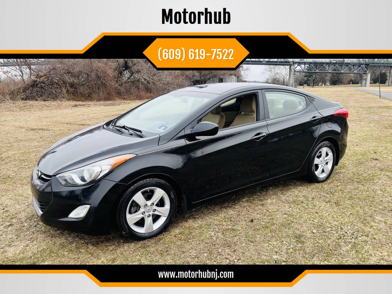 2013 HYUNDAI Elantra