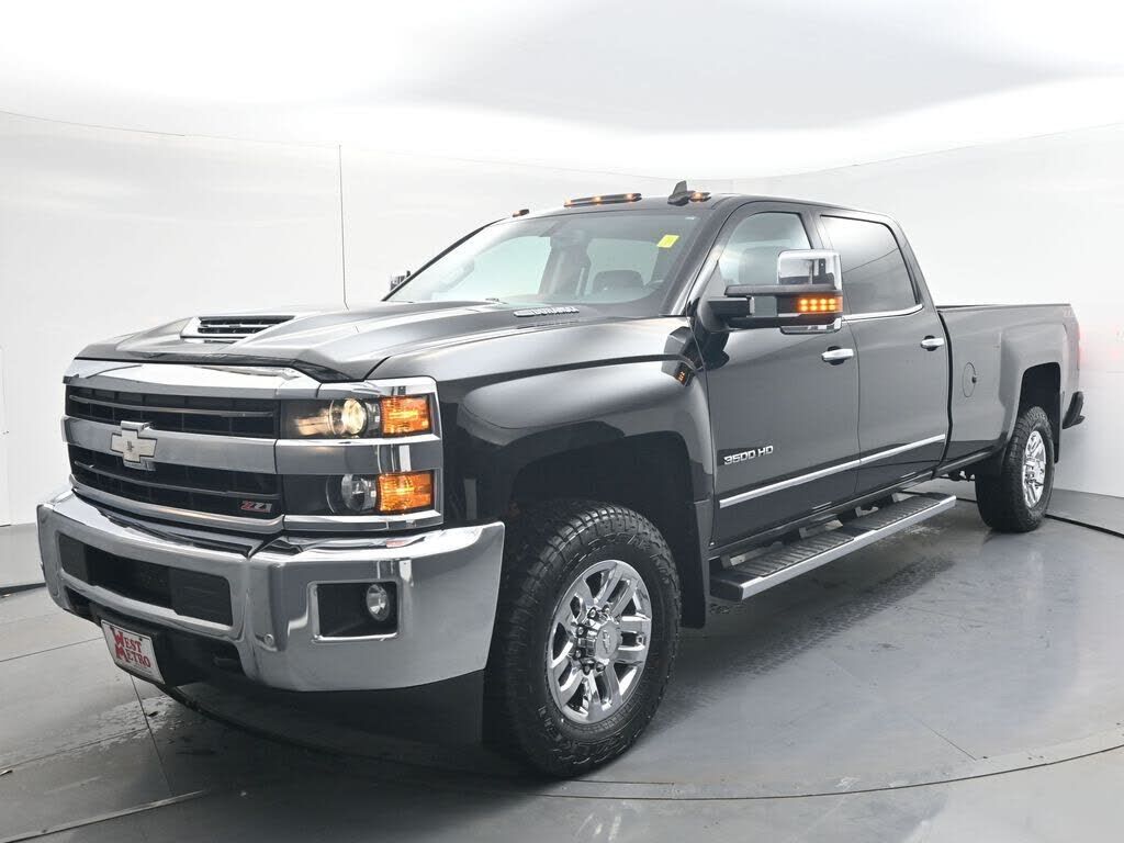 2018 CHEVROLET Silverado