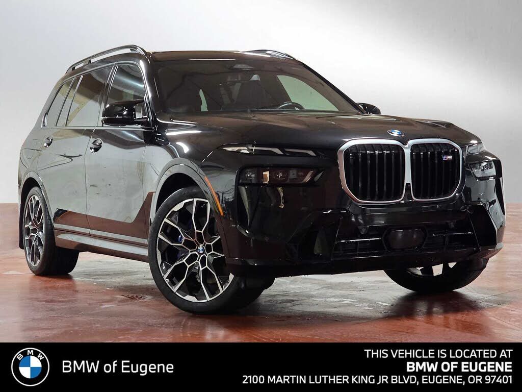 2023 BMW X7