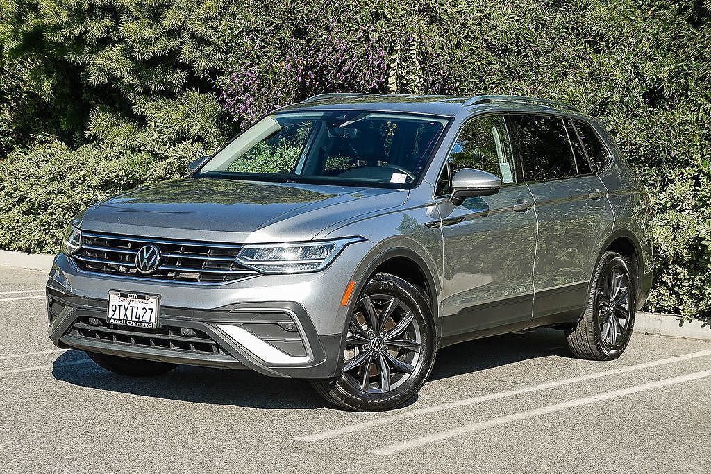 2022 VOLKSWAGEN Tiguan