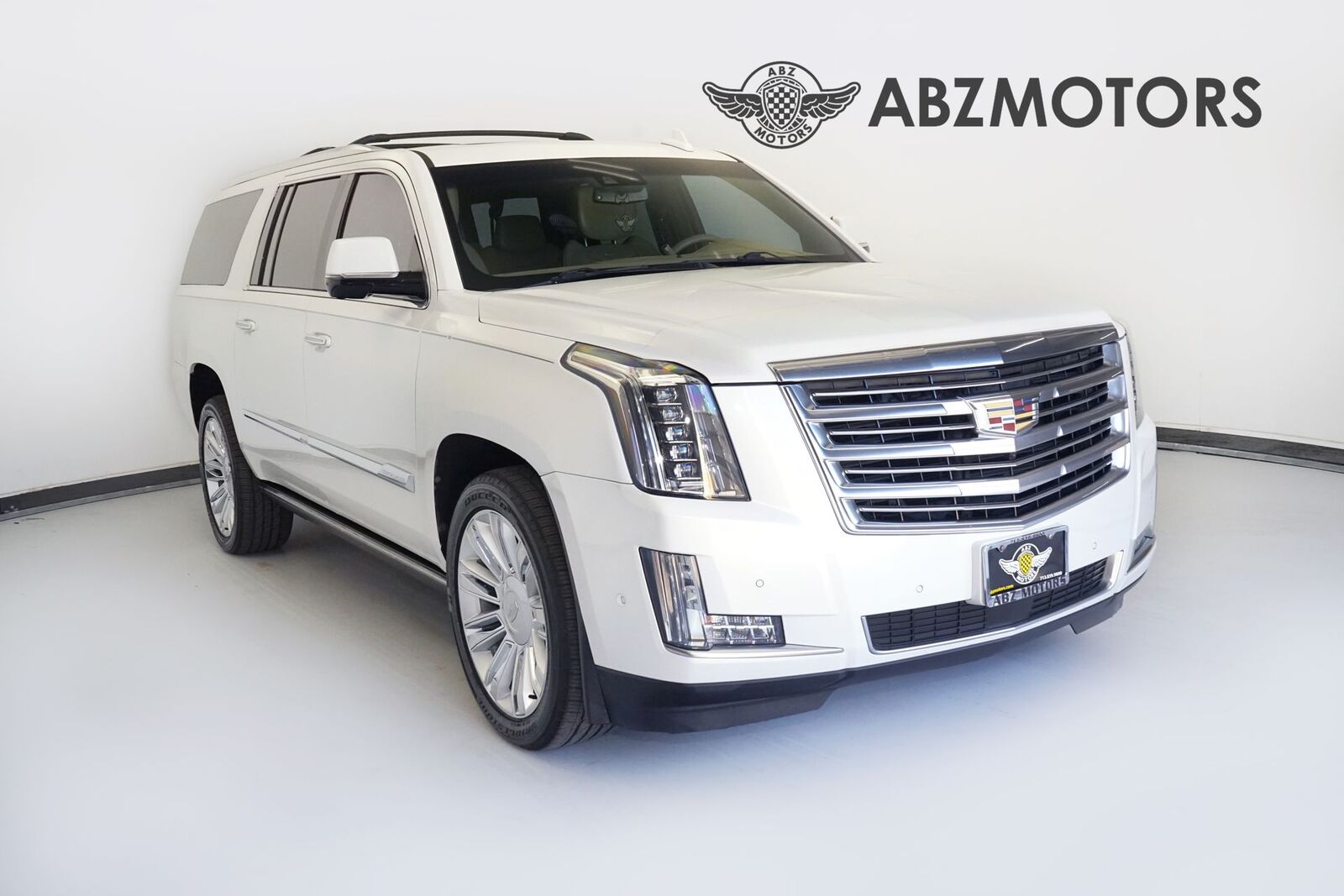2018 CADILLAC Escalade ESV