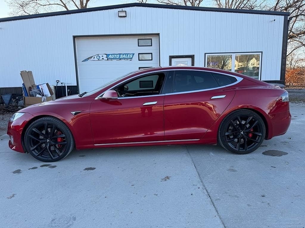 2017 TESLA Model S