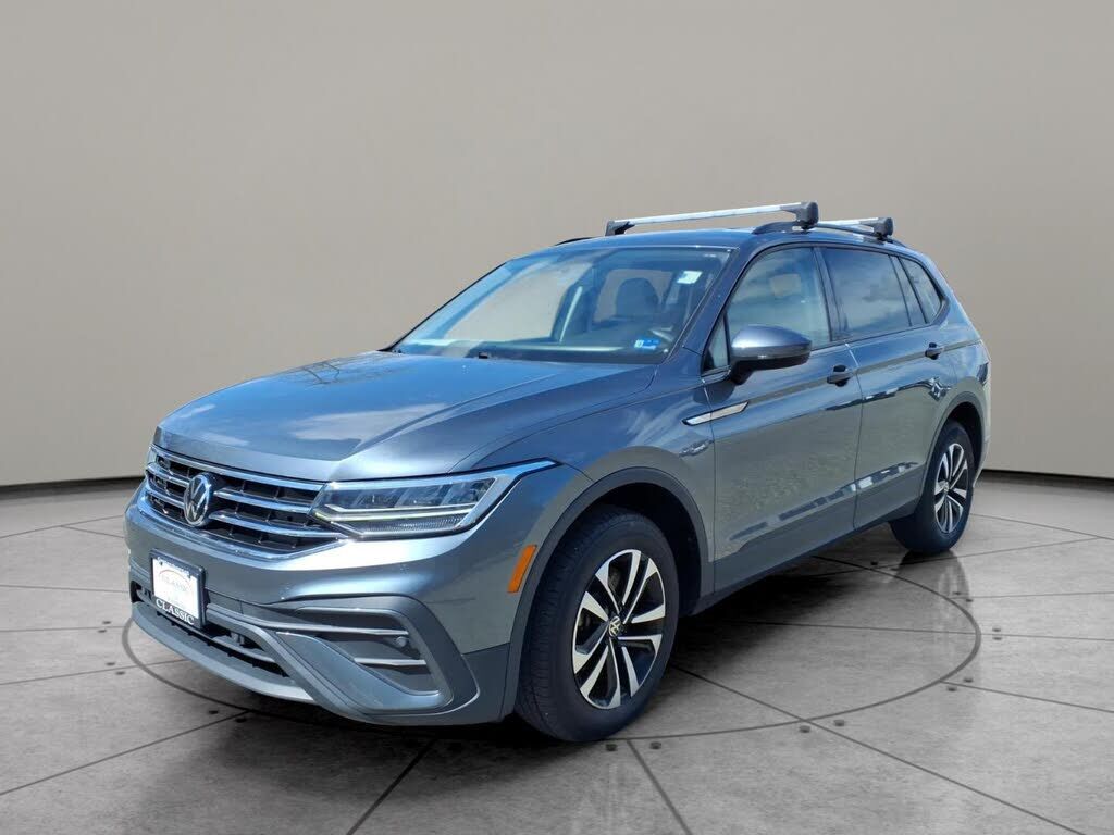 2022 VOLKSWAGEN Tiguan