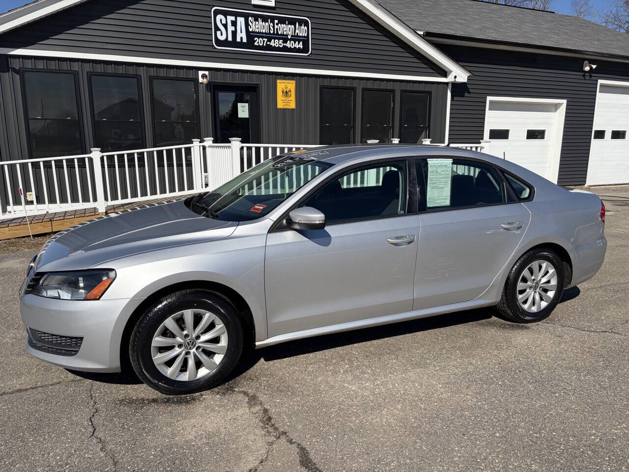 2013 VOLKSWAGEN Passat