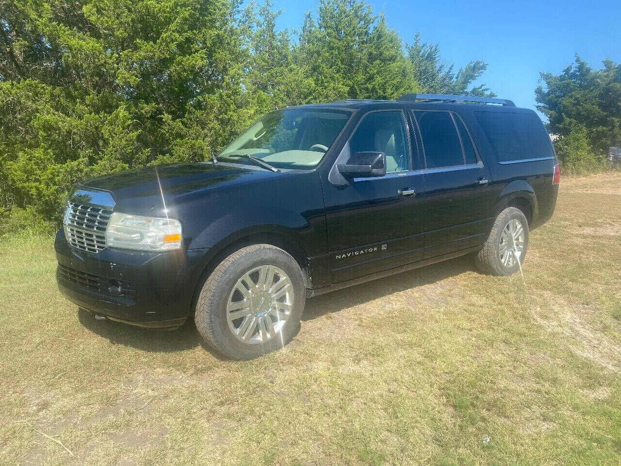 2011 LINCOLN Navigator