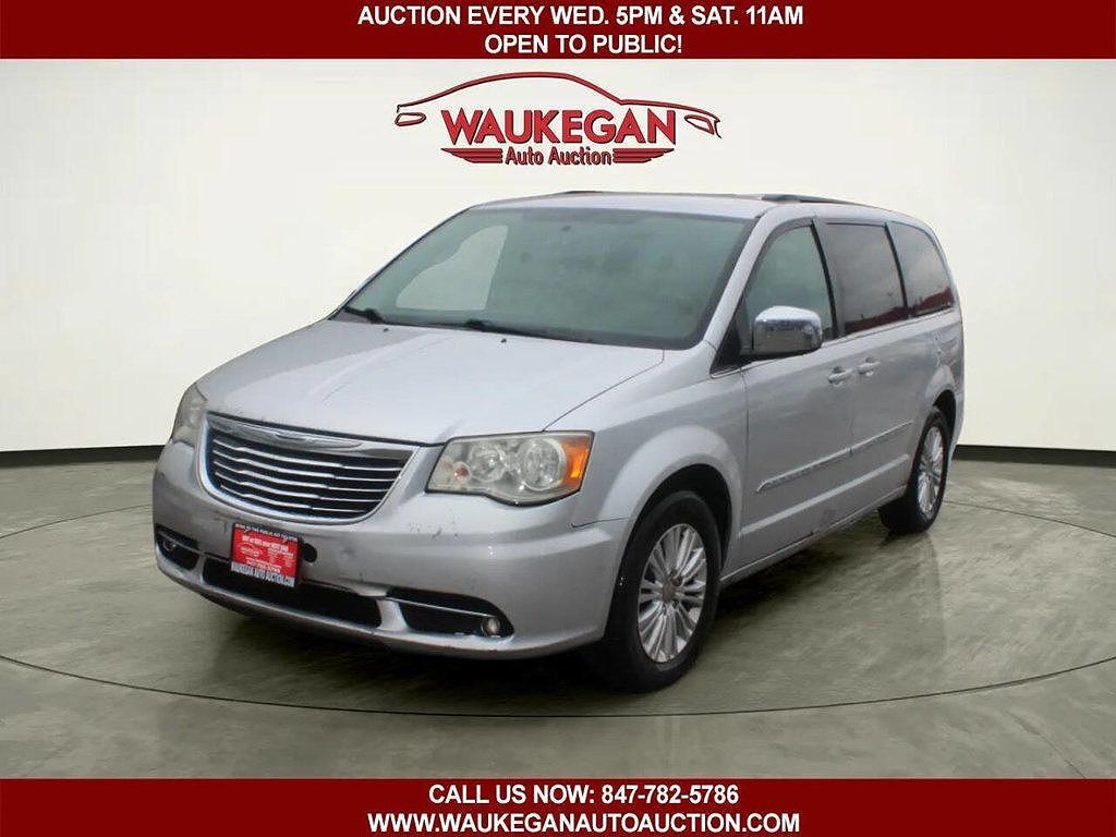 2011 CHRYSLER Town and Country