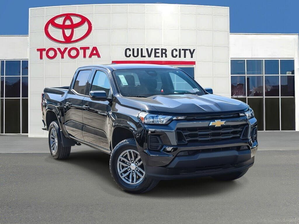 2023 CHEVROLET Colorado