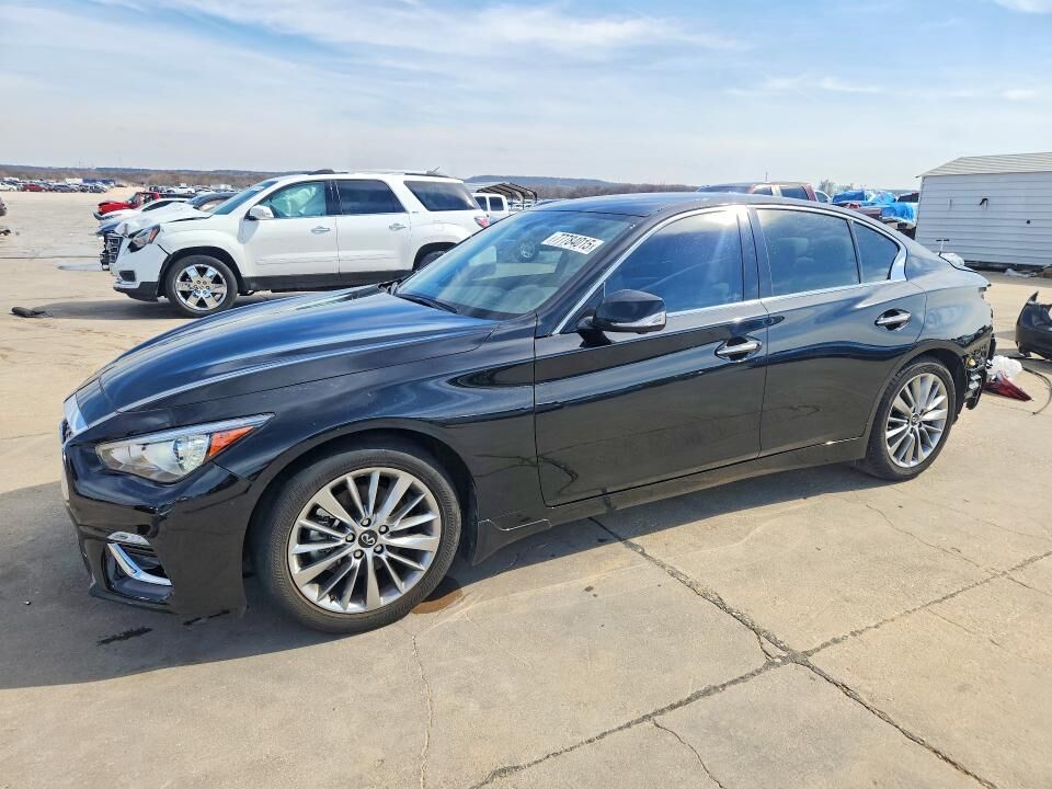 2023 INFINITI Q50