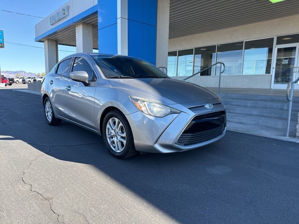 2016 TOYOTA Scion