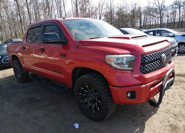 2018 TOYOTA Tundra