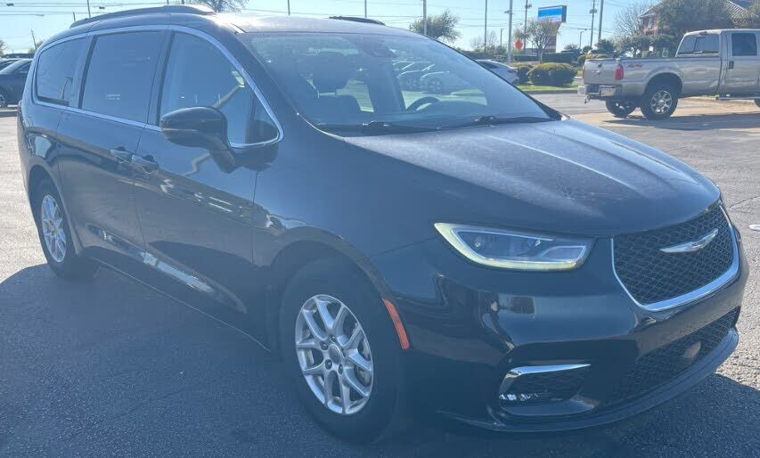 2022 CHRYSLER Pacifica