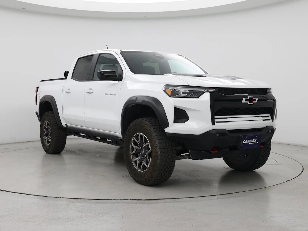 2024 CHEVROLET Colorado