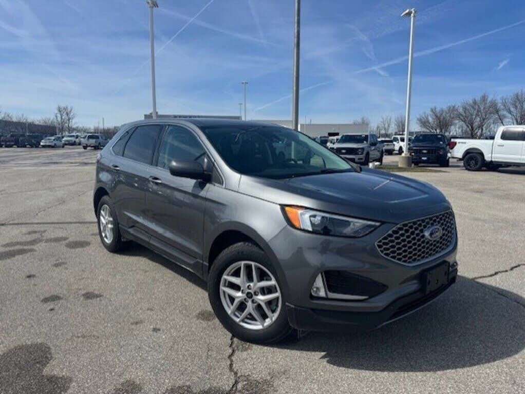 2024 FORD Edge