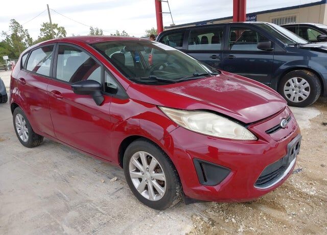 2011 FORD Fiesta