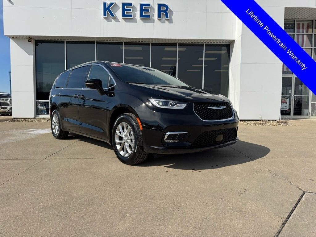 2026 CHRYSLER Pacifica