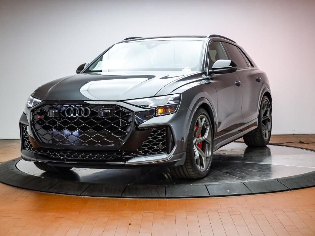 2026 AUDI RS Q8