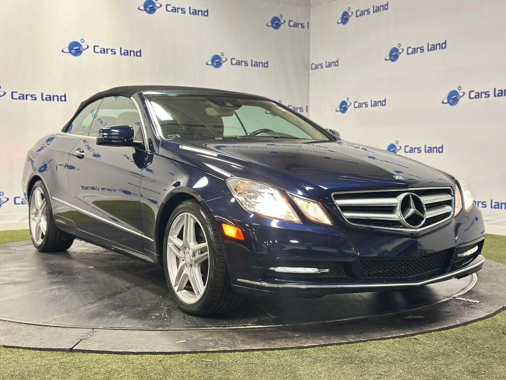 2013 MERCEDES-BENZ E-Class