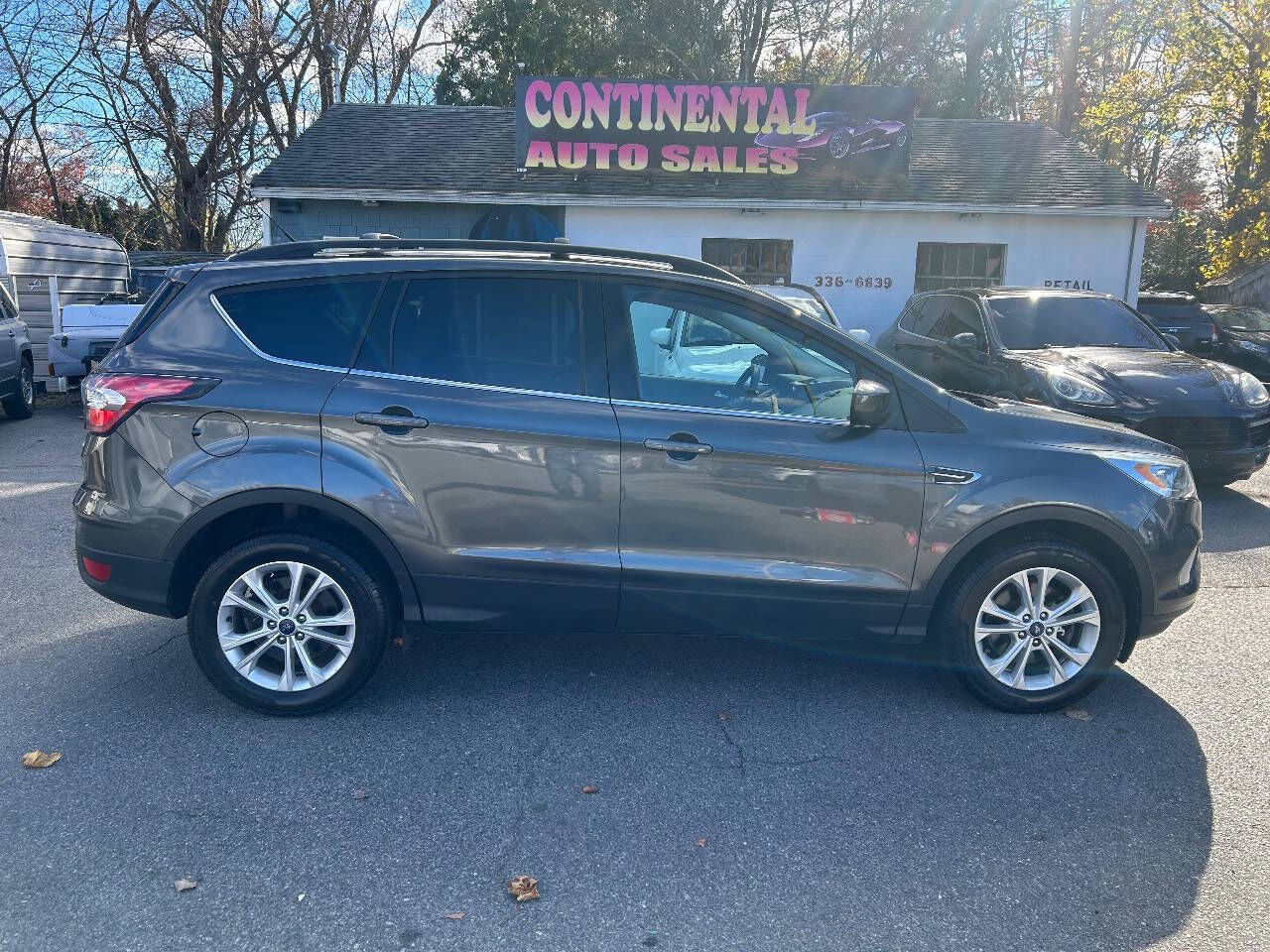 2017 FORD Escape