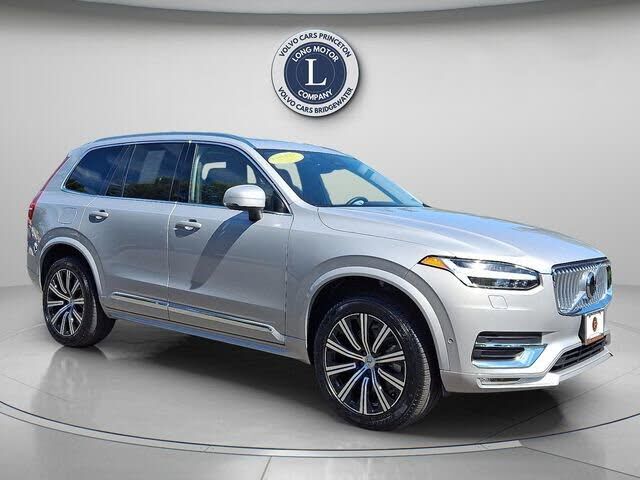 2025 VOLVO XC90