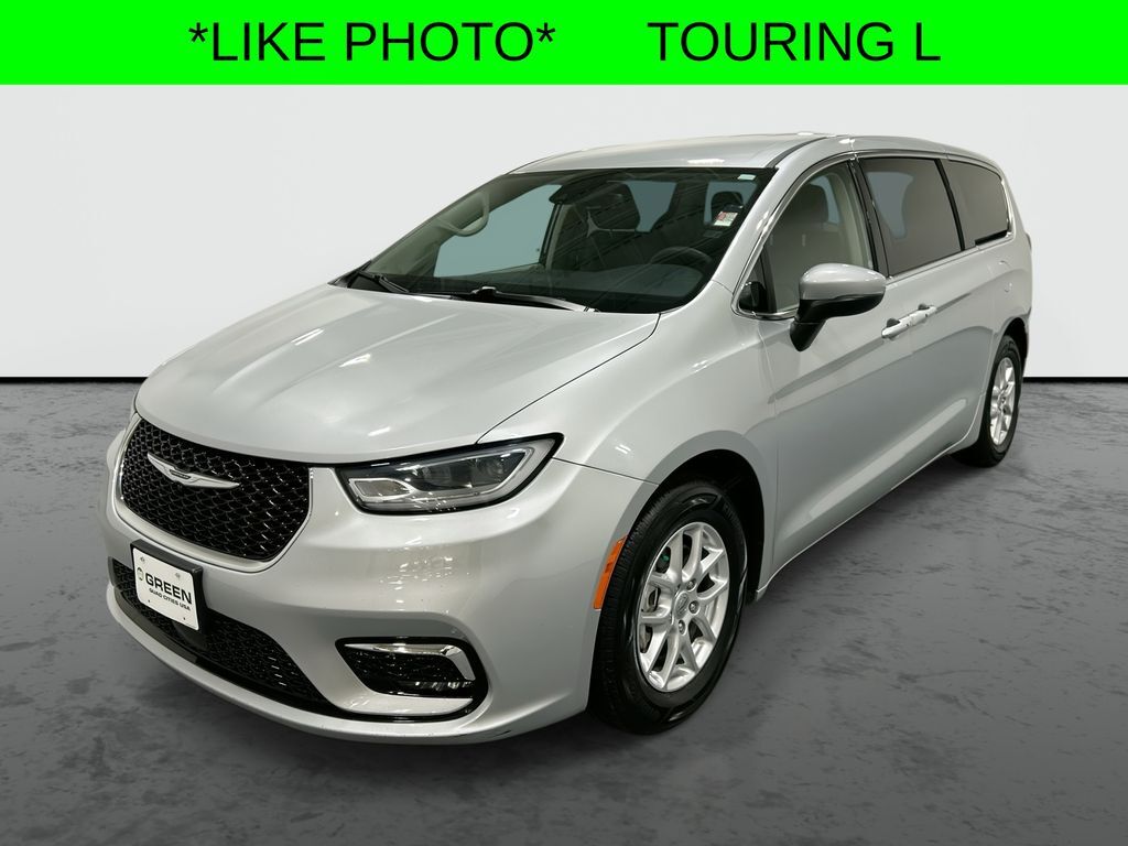 2023 CHRYSLER Pacifica